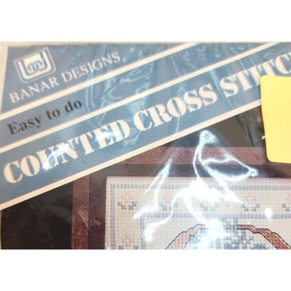 Banar Designs Counted Cross Stitch Kit With Floral Basket Pattern - Picture 6 of 6